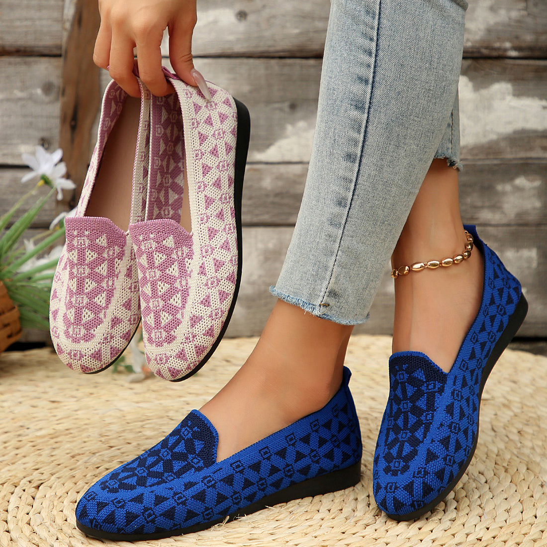 Printed Round Toe Flat Shoes Fashion Casual Hollow Breathable Knitted Shoes Loafers For Women